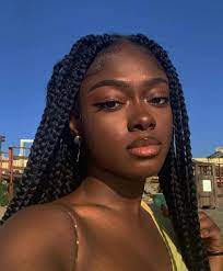 14 beautiful black women with darker complexions who encourage others to love the skin they're in. Pin On Ideas For The House