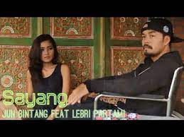 Dini negak di samping tiang e. Chord Gitar Dan Lirik Lagu Sayang Jun Bintang Dewa Predator