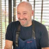 60+ perfiles de «Fortes»