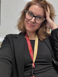 tulsaforkamala Can I connect with anyone from Sand Springs? I am really  feeling the need to create community in my hometown with other blue dots.