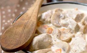 Blanquette de veau à l'ancienne. La Blanquette De Veau Son Histoire Et Sa Recette Par Kiss My Chef