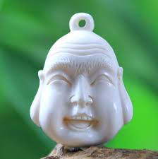 Pendentif Bouddha Laughing Happy en os sculpté, symbole de fortune