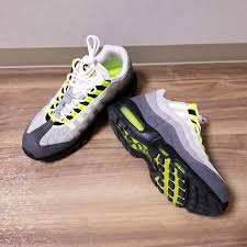 Nike Air Max 95 Neon Men S Fashion Footwear Sneakers On Carousell