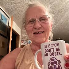 What needles are included in the kits?