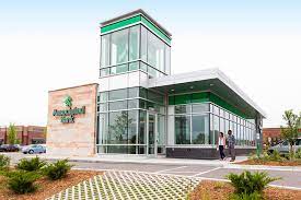 Regional bank holding company providing retail banking, commercial banking, commercial real estate lending, private banking, and specialized financial services. About Us Associated Bank