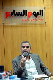 أما أبرز الشعراء الذين تعامل معهم عبد المجيد خلال مشواره الفني نذكر منهم إبراهيم خفاجي وبدر بن عبد المحسن بن عبد العزيز آل سعود وعبد الرحمن حجازي ومحمد بن عبد الله الفيصل آل سعود وياسين. Ø£Ø­Ù…Ø¯ Ø¹Ø¨Ø¯ Ø§Ù„Ø¹Ø²ÙŠØ² ÙƒÙ„Ù…Ø© Ø³Ø± ÙˆÙØ§Ø© ØµÙ„Ø§Ø­ Ù‚Ø§Ø¨ÙŠÙ„ ÙˆØ¹Ø¨Ø¯ Ø§Ù„Ù„Ù‡ ØºÙŠØ« 8 Ù…Ø´Ø§Ù‡Ø¯ ÙÙŠ Ø°Ø¦Ø§Ø¨ Ø§Ù„Ø¬Ø¨Ù„ Ø§Ù„ÙŠÙˆÙ… Ø§Ù„Ø³Ø§Ø¨Ø¹