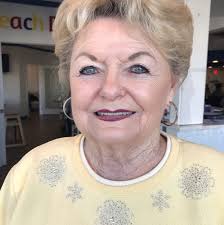 I've just watched Hillybilly Elegy The story of J D Vance.... absolutely  fantastic!!!!