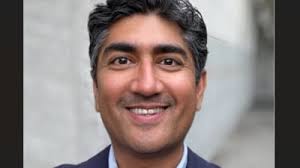 Piața muncii se schimbă. Un director LinkedIn a explicat cum poți ieși în  evidență: ''Asta este o veste extraordinară''