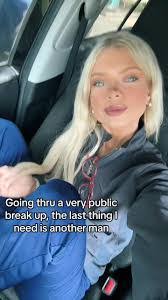 Kaitlyn Easter's Instagram, Twitter & Facebook