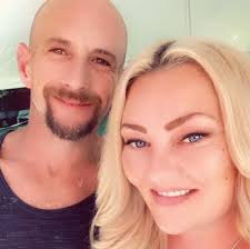 Can I fit a 305/40/18 tire