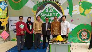 18 sman 13 kota depok. Smait Raflesia