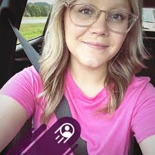 Is it normal for sourdough starter to not grow after feeding?