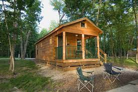 Missouri deserves more hype, featuring picturesque parks, lakes, rivers and mountains as well as numerous outdoor adventures. Lodging Missouri State Parks