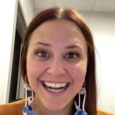 Natalie Gaines's Instagram, Twitter & Facebook