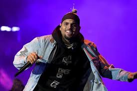 Chris Brown Streams His Way To No 1 With Indigo The New