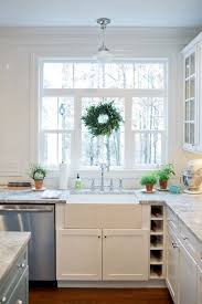 Britt Lakin Photography Kitchens Perrin And Row Faucet Vermont White Granite Vermont White Gran Kitchen Sink Decor Kitchen Remodel Farmhouse Sink Kitchen