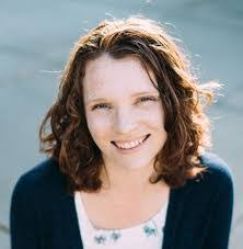 Rea Cobb's Instagram, Twitter & Facebook