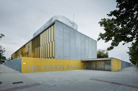Batlle I Roig Arquitectes Ies A Reus Hic Arquitectura Secondary School Architecture Model Architecture