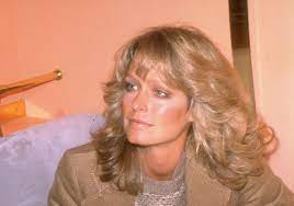 1970's farrah fawcett hair style tutorial. 25 Ways To Style 70s Feathered Hair