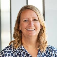 Kimberly Tower's Instagram, Twitter & Facebook