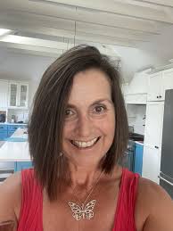 Pickleball courts or dog park in Lynchburg area