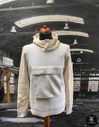 Gamesknit offers you opportunity to play console games on your computer, provides downloads, reviews, news and other information about some pc or console games. Stone Island Ghost Knitted Hoodie X Clothing