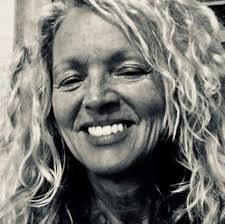 Howdy highway 79.. little birdie told me Sambo's having a homecoming in  October. 🌪️🎸🧟‍♂️🪩💚