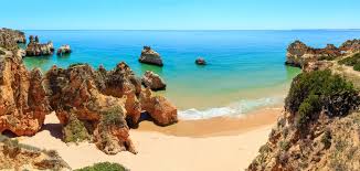 | soaring cliffs, sea caves, golden beaches, scalloped bays and sandy islands draw over four million visitors to the algarve each. The 10 Best Algarve Villas Vacation Rentals With Photos Tripadvisor Apartment Rentals In Algarve Portugal
