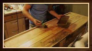 Palettenbett selber bauen mit der anleitung von hornbach: Palettenbett Bett Aus Paletten Unter 100 Selber Bauen Bauplan