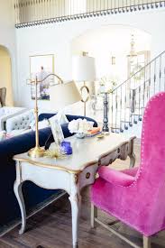 Our stylists offered up their 4 best ideas for what to do with the space behind your sofa. 20 Great Ways To Make Use Of The Space Behind Couch For Extra Storage And Visual Depth Hative