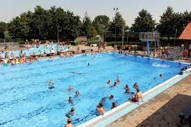 Auch bei schlechtem wetter geöffnet. Freibad Stadt Rietberg