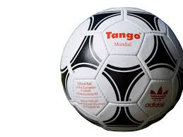 All the announced euro 2020 squad lists, including the likes of gareth southgate's england panel, france euro 2020 kicks off on june 11 and the squads for all 24 teams must be finalised by june 1. Die Geschichte Der Euro Spielballe Kicker
