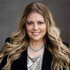 Heidi Oldham's Instagram, Twitter & Facebook