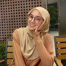Pin Oleh Nur Halimatusaadiah Di Nurin Afiqah Di 2021 Wanita Perempuan Gaya Hijab