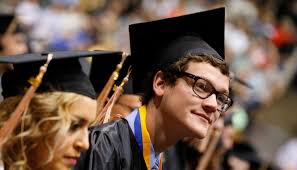 UNK to graduate 427 at Friday winter commencement