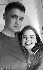 Lee Madsen's Instagram, Twitter & Facebook