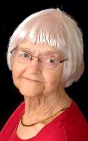 Betty Edens's Instagram, Twitter & Facebook