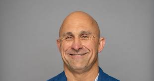 Dan Powell Of Olympia Pharmaceuticals On The 5 Things You Need to Create a  Highly Successful Career in The Health and Wellness Industry