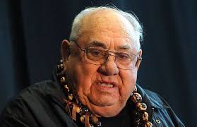 Hek Busby — Voyages of Rediscovery