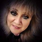 Ann Skiver's Instagram, Twitter & Facebook