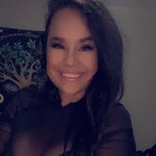 Amber Daley's Instagram, Twitter & Facebook