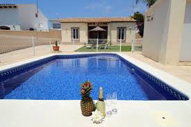 Entdecke 275 anzeigen für privat wohnung mieten für urlaub zu bestpreisen. Urlaub In Conil Ferienhauser Wohnungen Mieten Von Holidaydelaluz