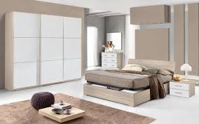 Devi arredare la camera da letto? Armadi 2018 Da Ikea A Mondo Convenienza Le Proposte Dei Brand Per L Anno Design Mag