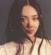 200 Aisha(EVERGLOW) ideas to save today