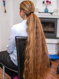 Photo Set Siri S Massive Ponytail Photoshoot Long Hair Ponytail Long Hair Styles Thick Hair Styles