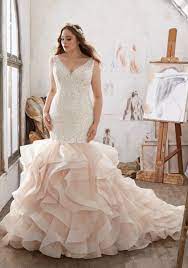 A wedding dress collection that will make your heart skip a beat with its perfection and beauty. Mildred Wedding Dress Morilee Germany