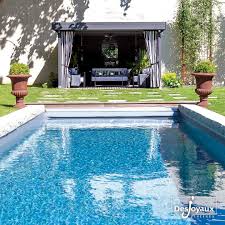 Piscine Enterree Exterieure Creusee Piscines Desjoyaux Piscine Enterree Piscine Couloir De Nage