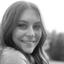 Danielle Pendergast's Instagram, Twitter & Facebook