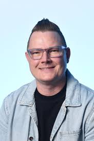 The Shiny (Short 2016)