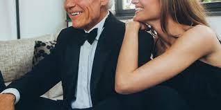 They have a certain confidence and internal stability about them as a direct result of their age. Dating An Older Man Stories Older Men Dating Younger Women